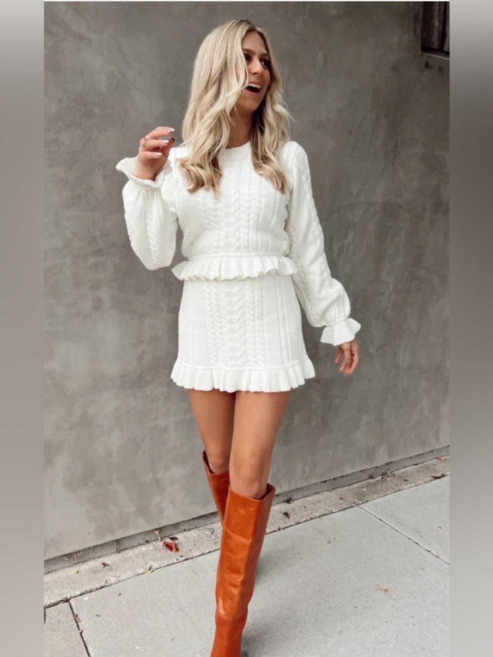 Show Me Your MUMU Ridley Ruffle Sweater Size Medium Feminine Balloon sleeve
